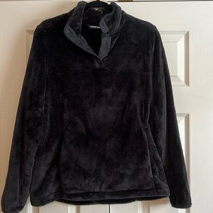Lands End, medium, fleece pullover.
